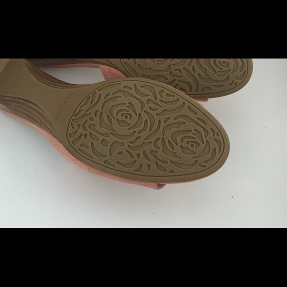 Taryn Rose Slides - Picture 3 of 5